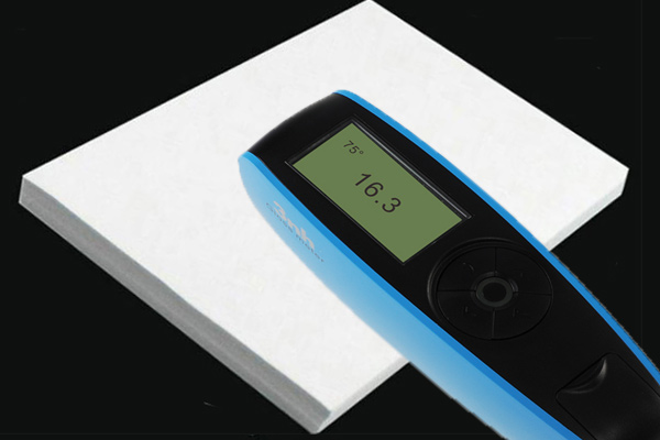 纸张光泽度测量用光泽度仪的哪个测量角？